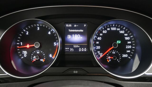 VOLKSWAGEN Passat 2015 Variant Highline 2,0 TDI 110 kW (150 hv) DSG-automaatti