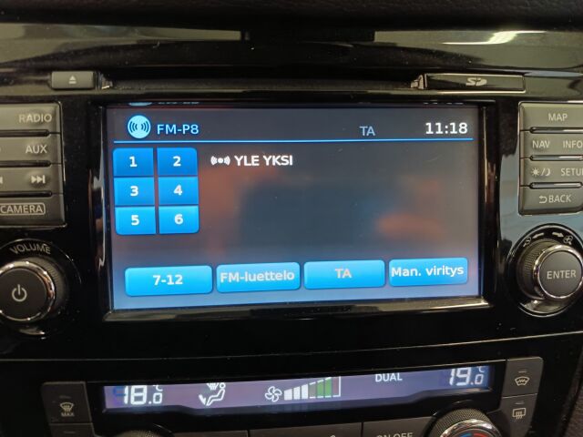 Nissan Qashqai 2016 DIG-T 163 Business 360 2WD 6M/T E6 17" Leather