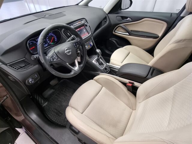 OPEL Zafira 2017 Innovation 2,0 CDTI ECOTEC 125kW AT6
