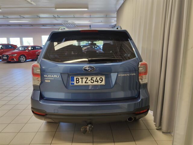 SUBARU Forester 2016 2,0i X CVT