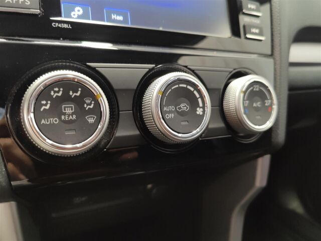 SUBARU Forester 2016 2,0i X CVT