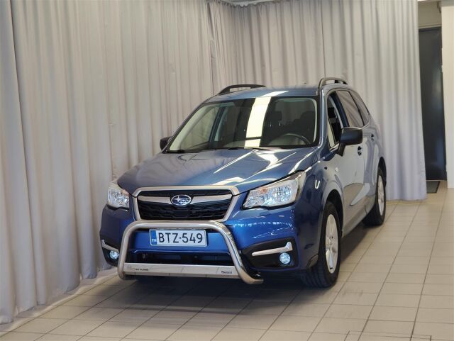 SUBARU Forester 2016 2,0i X CVT