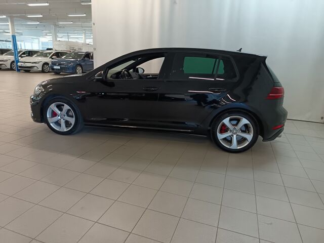 VOLKSWAGEN Golf 2017 GTI 2,0 TSI 169 kW (230 hv) DSG-aut. **NYT ON HARVINAISTA HERKKUA**
