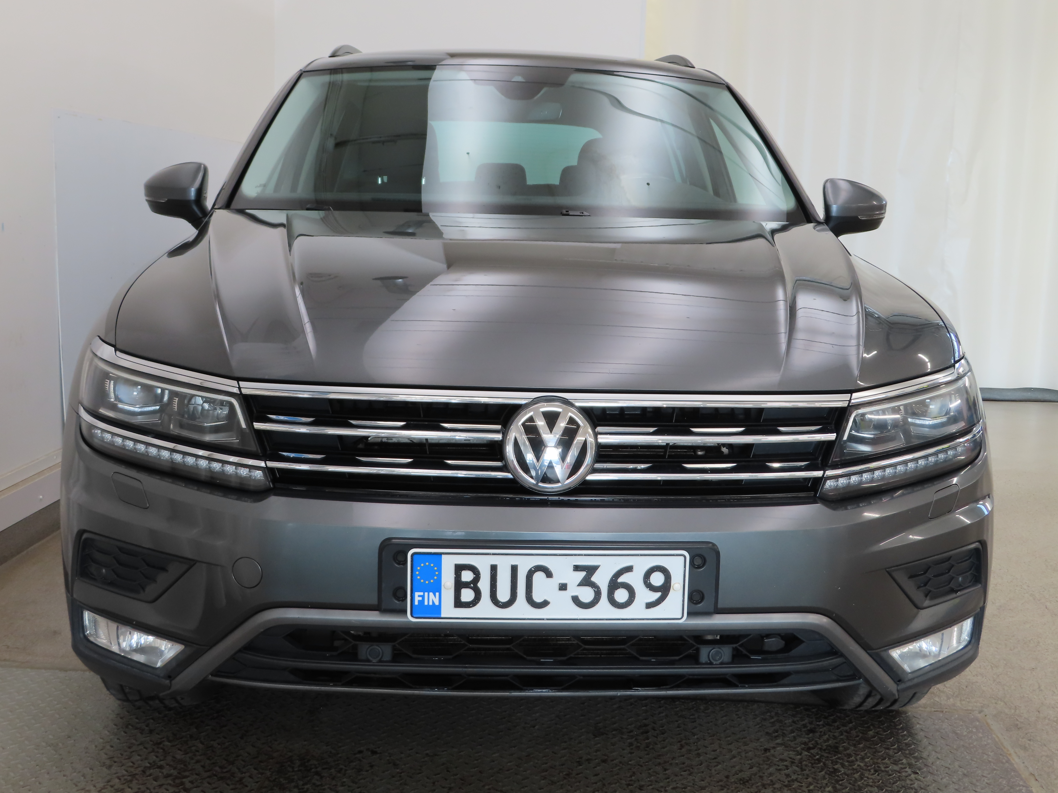 Volkswagen Tiguan 2017, kuva 2/10