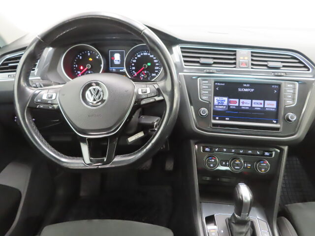 VOLKSWAGEN Tiguan 2017 Comfortline 2,0 TDI SCR 110 kW (150 hv) 4MOTION DSG-automaatti