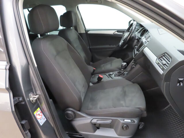 Volkswagen Tiguan 2017 Comfortline 2,0 TDI SCR 110 kW (150 hv) 4MOTION DSG-automaatti