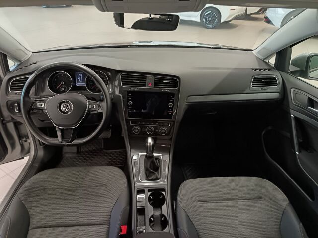 VOLKSWAGEN Golf 2018 Variant Comfortline 1,0 TSI 81 kW (110 hv) DSG-automaatti