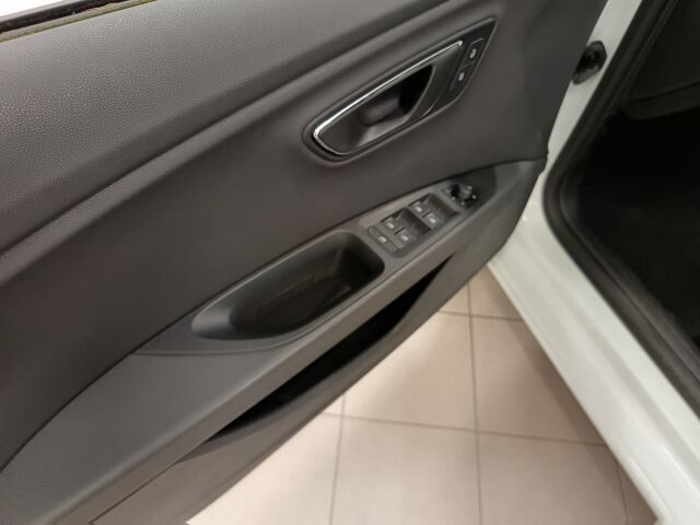 SEAT Leon ST 2017 1,0 TSI 115 Ecomotive Style Business DSG