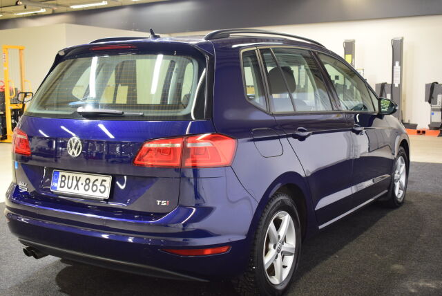 VOLKSWAGEN Golf Sportsvan 2017 Football Edition 1,4 TSI 92 kW (125 hv) DSG-automaatti* 1.omistaja, kaukowebasto*