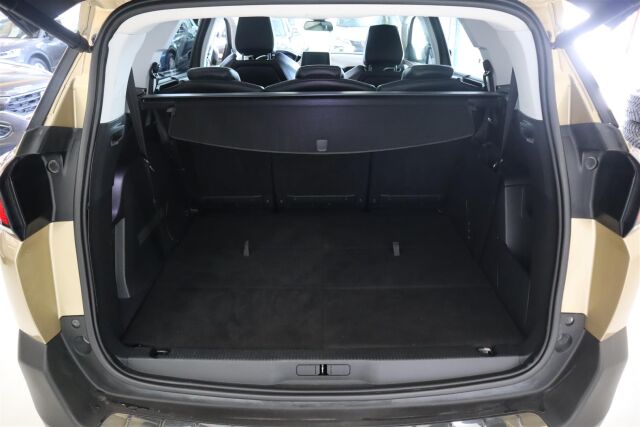 PEUGEOT 5008 2018 Allure BlueHDi 120 Automaatti
