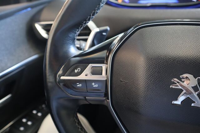 PEUGEOT 5008 2018 Allure BlueHDi 120 Automaatti