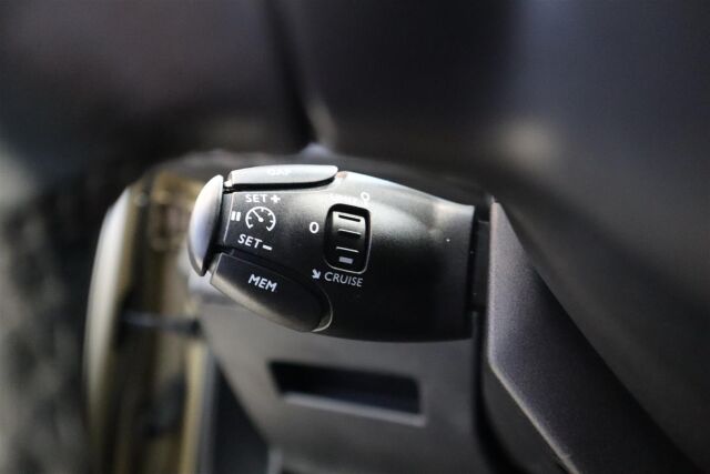 PEUGEOT 5008 2018 Allure BlueHDi 120 Automaatti