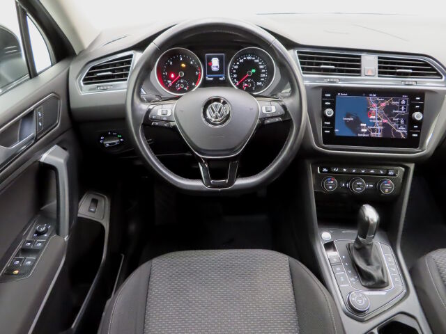 VOLKSWAGEN Tiguan Allspace 2018 Launch Edition Comfortline 2,0 TDI SCR 110 kW (150 hv) 4MOTION DSG-automaatti