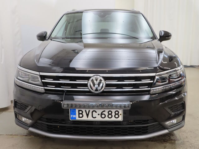 VOLKSWAGEN Tiguan Allspace 2018 Launch Edition Comfortline 2,0 TDI SCR 110 kW (150 hv) 4MOTION DSG-automaatti