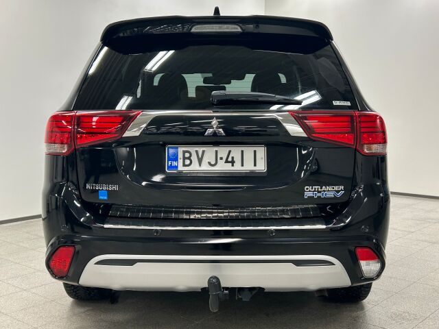 MITSUBISHI Outlander PHEV 2018 Instyle 4WD 5P