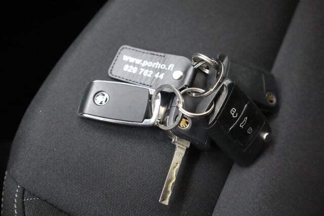 SKODA Karoq 2018 2,0 TDI 150 4x4 Ambition DSG Autom.