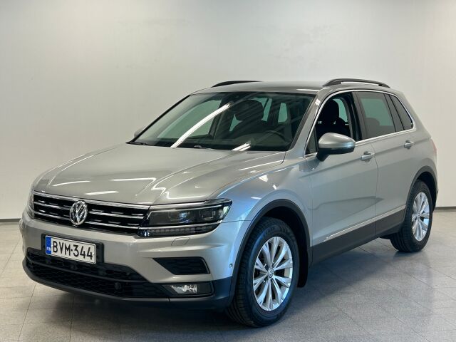 VOLKSWAGEN Tiguan 2018 Comfortline 2,0 TDI SCR 110 kW (150 hv) 4MOTION DSG-automaatti Football Edition