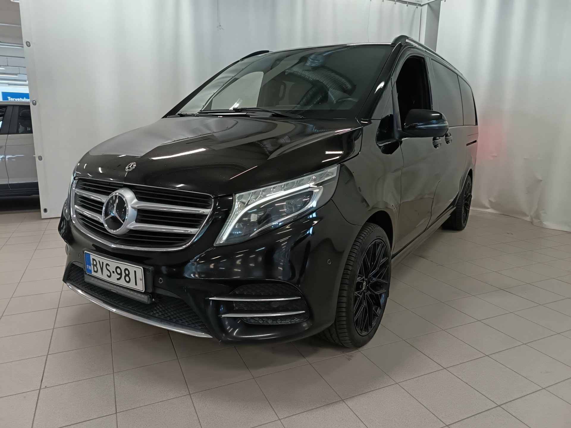 Mercedes-Benz V 2018, kuva 3/37