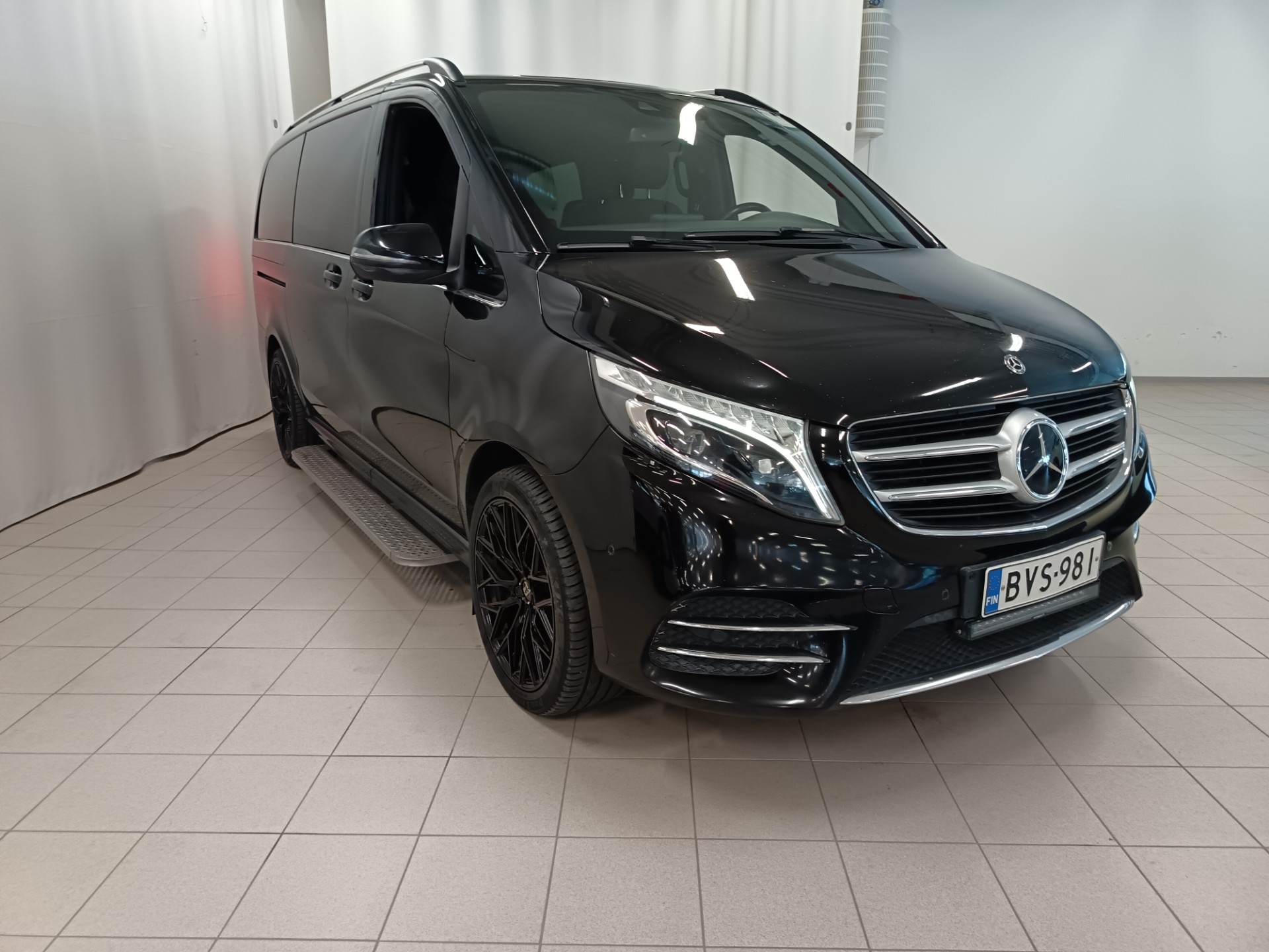 Mercedes-Benz V 2018, kuva 4/37