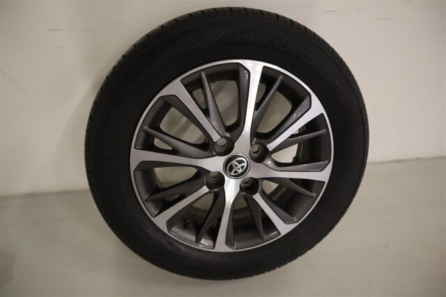 TOYOTA Yaris 2019 1,5 Hybrid Y20 Edition