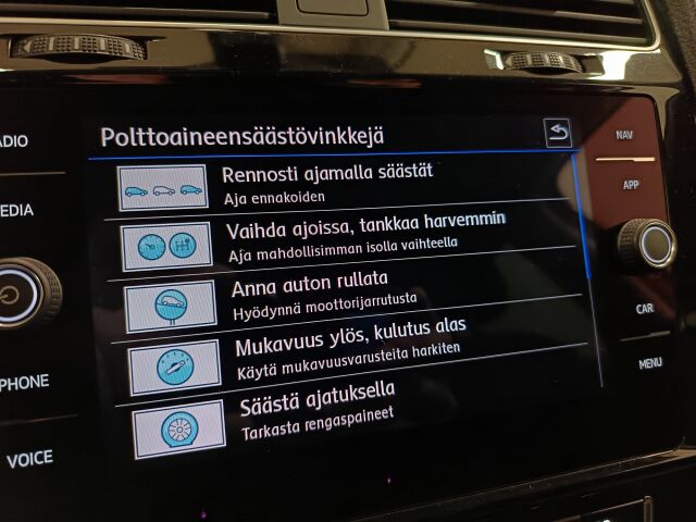 VOLKSWAGEN Golf 2019 Variant Highline 1,5 TSI EVO 110 kW (150 hv) DSG-automaatti