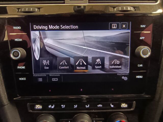 VOLKSWAGEN Golf 2019 Variant Highline 1,5 TSI EVO 110 kW (150 hv) DSG-automaatti