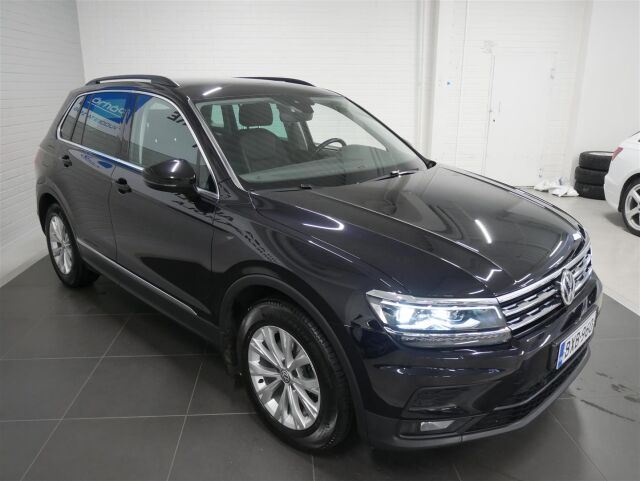 VOLKSWAGEN Tiguan 2020 Comfortline 1,5 TSI EVO 110 kW (150 hv) DSG-automaatti