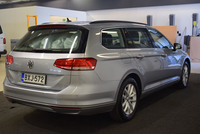 VOLKSWAGEN Passat 2019 Variant Comfortline 1,6 TDI SCR 88 kW (120 hv) DSG-automaatti