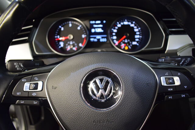VOLKSWAGEN Passat 2019 Variant Comfortline 1,6 TDI SCR 88 kW (120 hv) DSG-automaatti