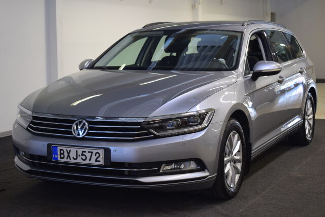 VOLKSWAGEN Passat 2019 Variant Comfortline 1,6 TDI SCR 88 kW (120 hv) DSG-automaatti