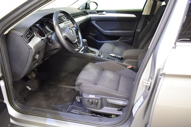 VOLKSWAGEN Passat 2019 Variant Comfortline 1,6 TDI SCR 88 kW (120 hv) DSG-automaatti