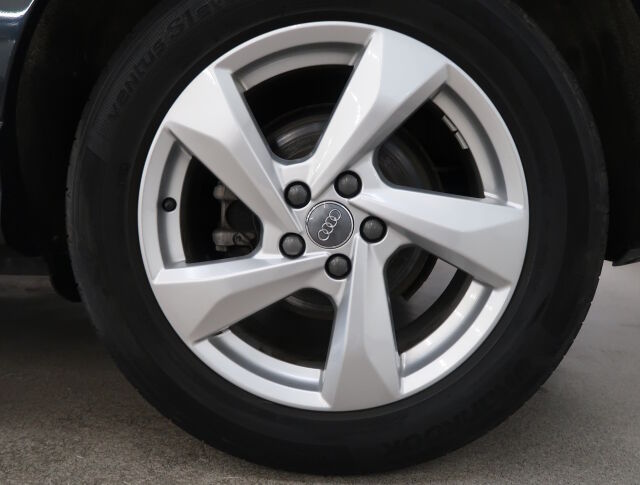 Audi Q3 2019 Business Advanced 35 TFSI 110 kW S tronic