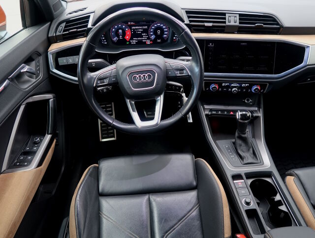 Audi Q3 2019 Business Advanced 35 TFSI 110 kW S tronic