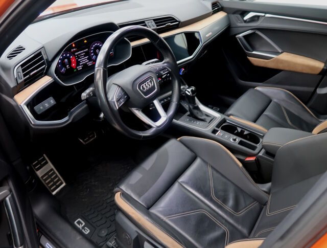Audi Q3 2019 Business Advanced 35 TFSI 110 kW S tronic