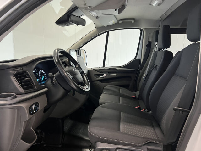FORD Transit Custom 2019 2.0TDCi 170HV AUT LECTICA 1+8H SIS ALV *ESTEETÖN / PYÖRÄTUOLI HISSI* SÄHKÖ OVI *