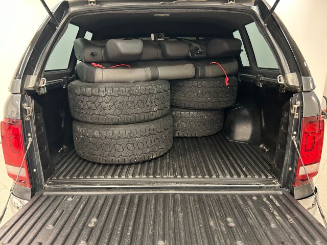 VOLKSWAGEN Amarok 2019 DC Highline 3,0 TDI 150kW Autom. 4MOTION 3080kg ilman takaistuimia. E Alv-väh.kelp!!