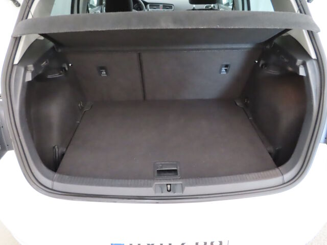 Volkswagen Golf 2019 Trendline 1,0 TSI 63 kW (85 hv)