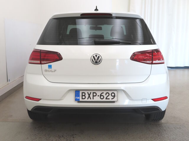 Volkswagen Golf 2019 Trendline 1,0 TSI 63 kW (85 hv)