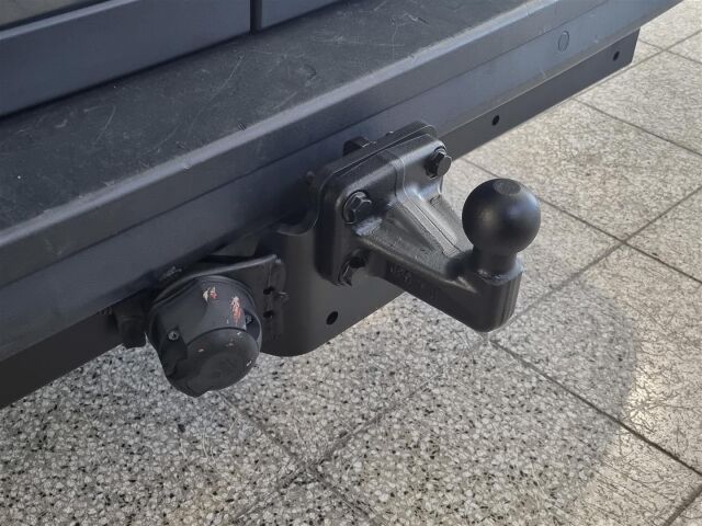 VOLKSWAGEN Crafter 35 2020 35 PRO -umpipakettiauto 2,0 TDI 103 kW 8at, 4490