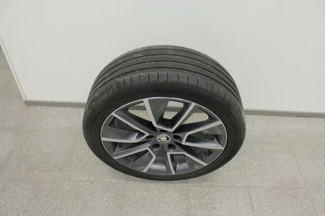 SKODA Octavia 2019 Combi 2,0 TSI 190 4x4 Scout BusinessLine DSG Autom.