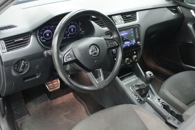 SKODA Octavia 2019 Combi 2,0 TSI 190 4x4 Scout BusinessLine DSG Autom.