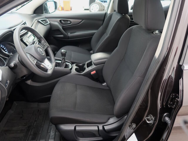 Nissan Qashqai 2019 DIG-T 140 Visia 2WD 6M/T