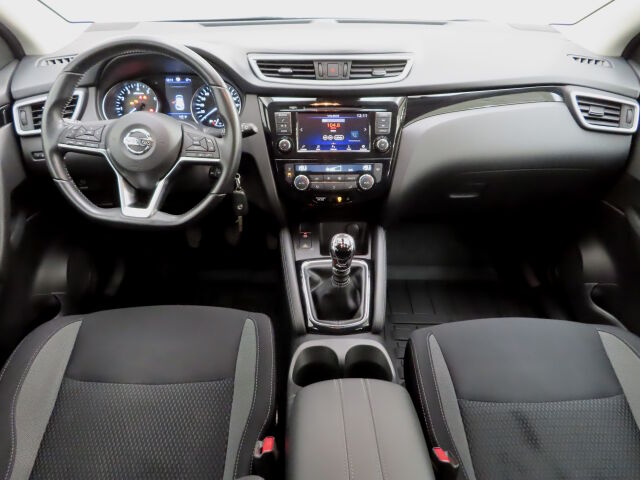 Nissan Qashqai 2019 DIG-T 140 Acenta 2WD 6M/T NNC Display