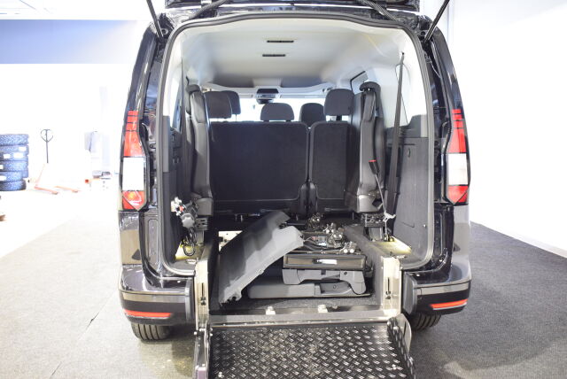Volkswagen Caddy Maxi 2025 Caddy Maxi Life Business pitkä 2.0 TDI  SCR 90 KW 7-VAIHTEINEN DSG