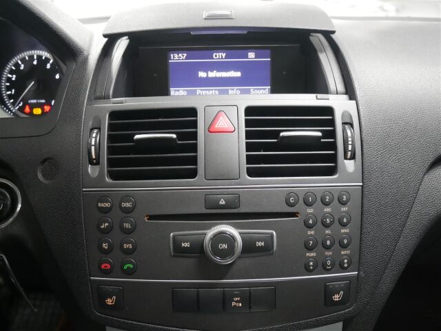 MERCEDES-BENZ C 2010 180 CGI BE A Premium Business