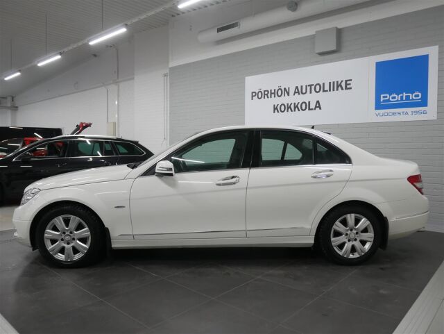 MERCEDES-BENZ C 2010 180 CGI BE A Premium Business