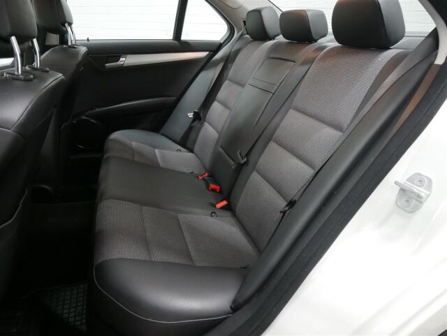 MERCEDES-BENZ C 2010 180 CGI BE A Premium Business