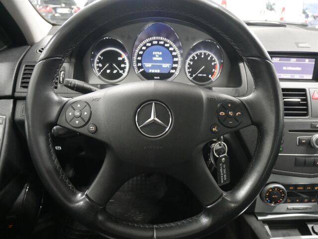 MERCEDES-BENZ C 2010 180 CGI BE A Premium Business