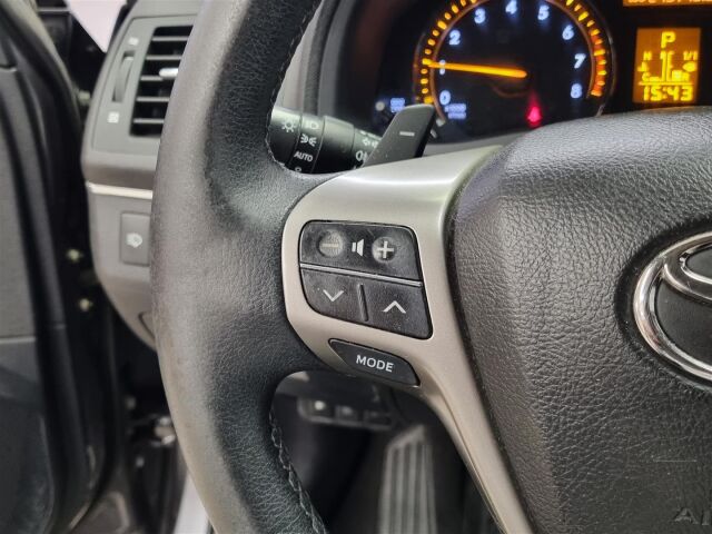 TOYOTA Avensis 2010 2,0 Valvematic Linea Sol Plus Wagon Multidrive S / Koukku / Navi / P-Kamera
