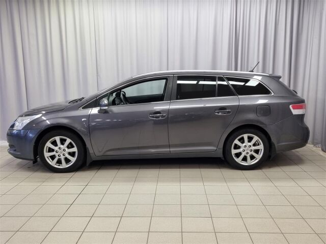 TOYOTA Avensis 2010 2,0 Valvematic Linea Sol Plus Wagon Multidrive S / Koukku / Navi / P-Kamera